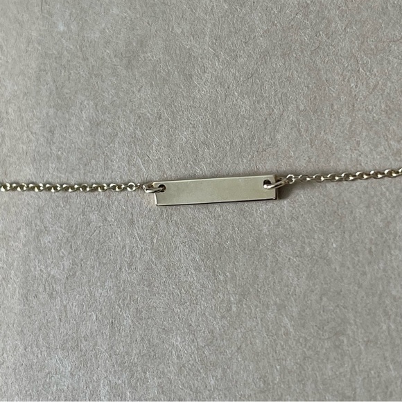 14k Solid Gold Mini Nameplate Necklace Carrie Hoffman - Picture 9 of 11